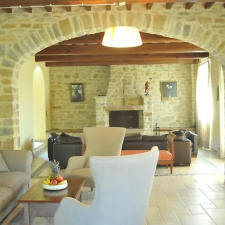 Çiftlik konaklama Paradiso 44 *